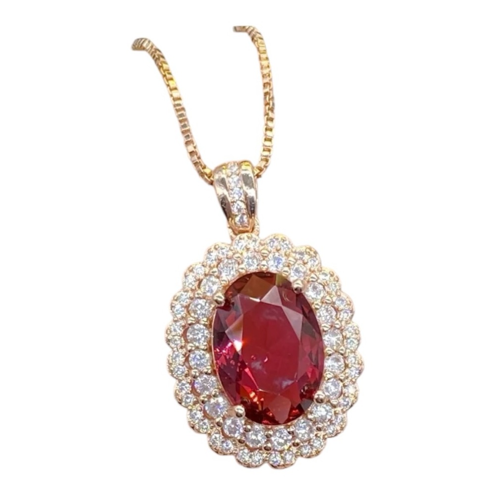 Moissanite necklace in rose gold